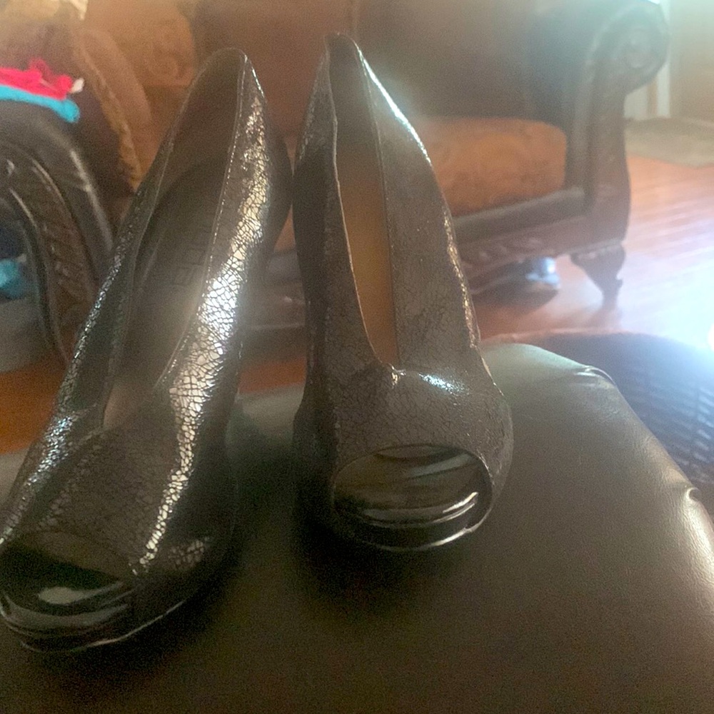 Black Moda heels